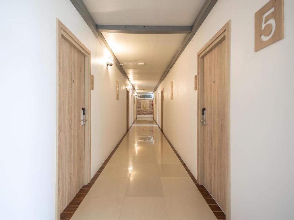 B2 Phitsanulok Boutique & Budget Hotel ภายนอก รูปภาพ