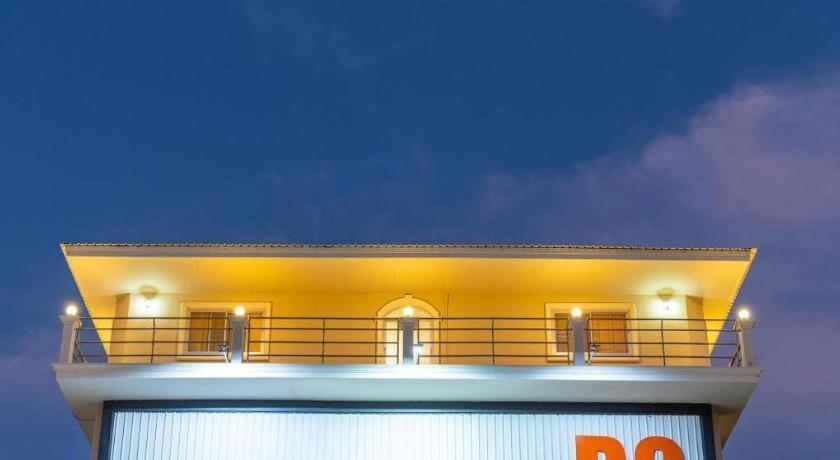 B2 Phitsanulok Boutique & Budget Hotel ภายนอก รูปภาพ