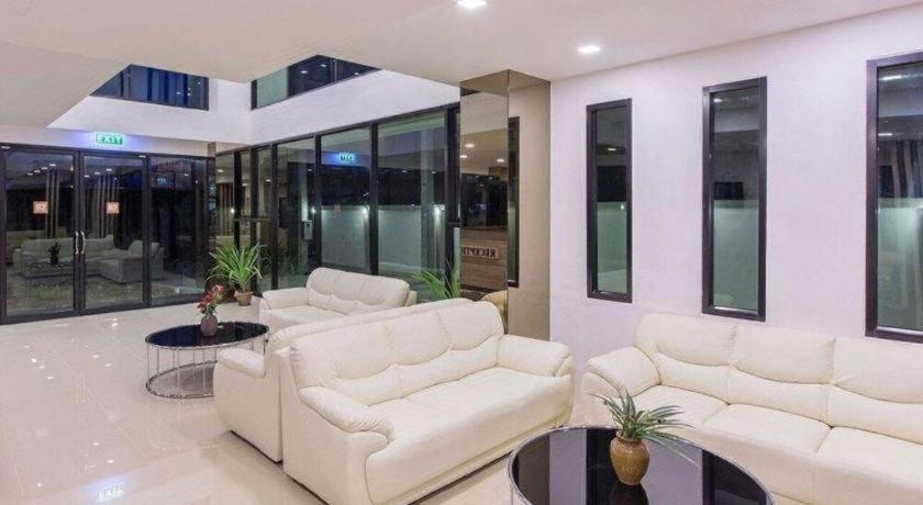 B2 Phitsanulok Boutique & Budget Hotel ภายนอก รูปภาพ