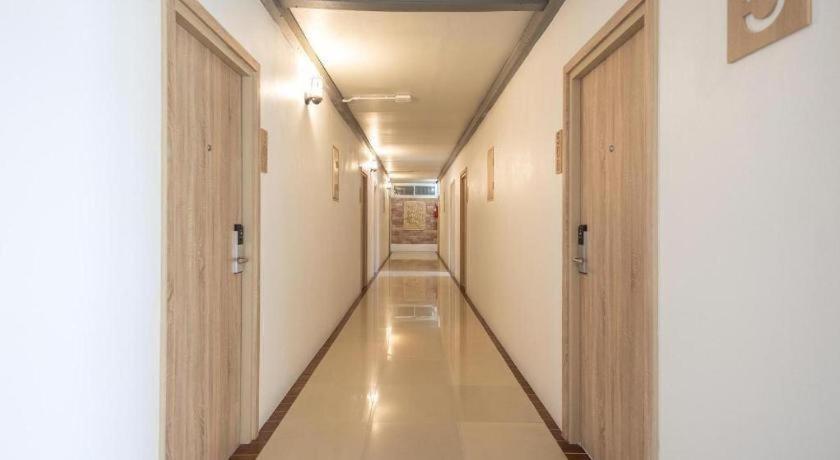 B2 Phitsanulok Boutique & Budget Hotel ภายนอก รูปภาพ